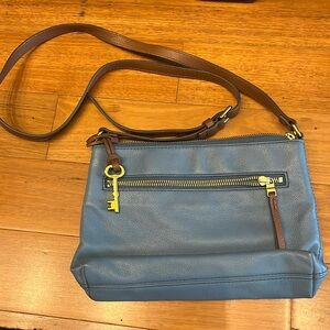 Fossil crossbody bag